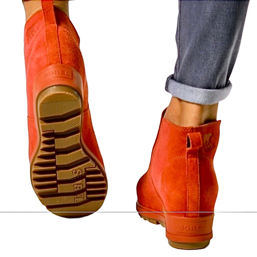 NWT SOREL Suede Orange Boots - Picture 2 of 12